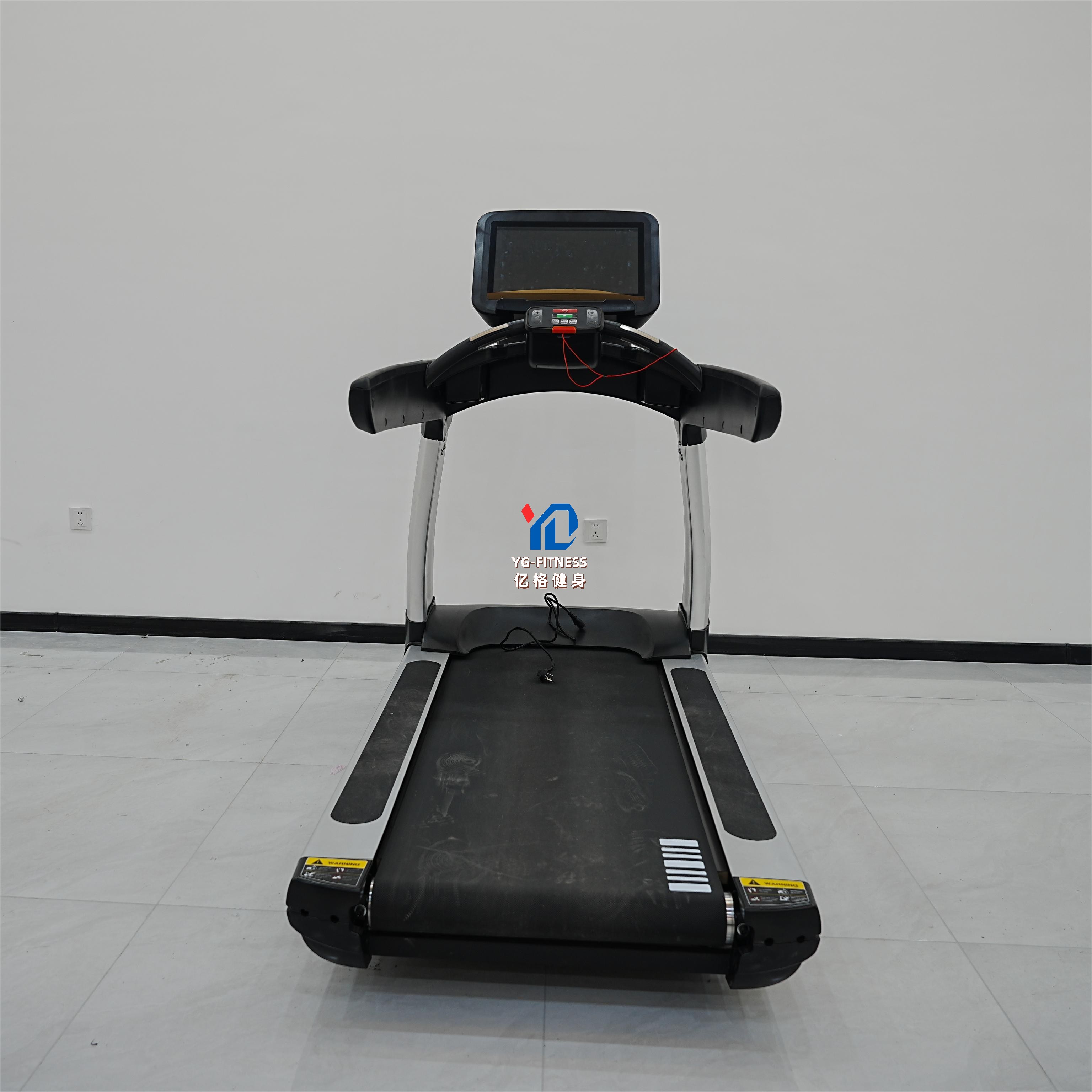 Professional Treadmill Commerc - Running Gear Equipment incelemesi ve fiyatı