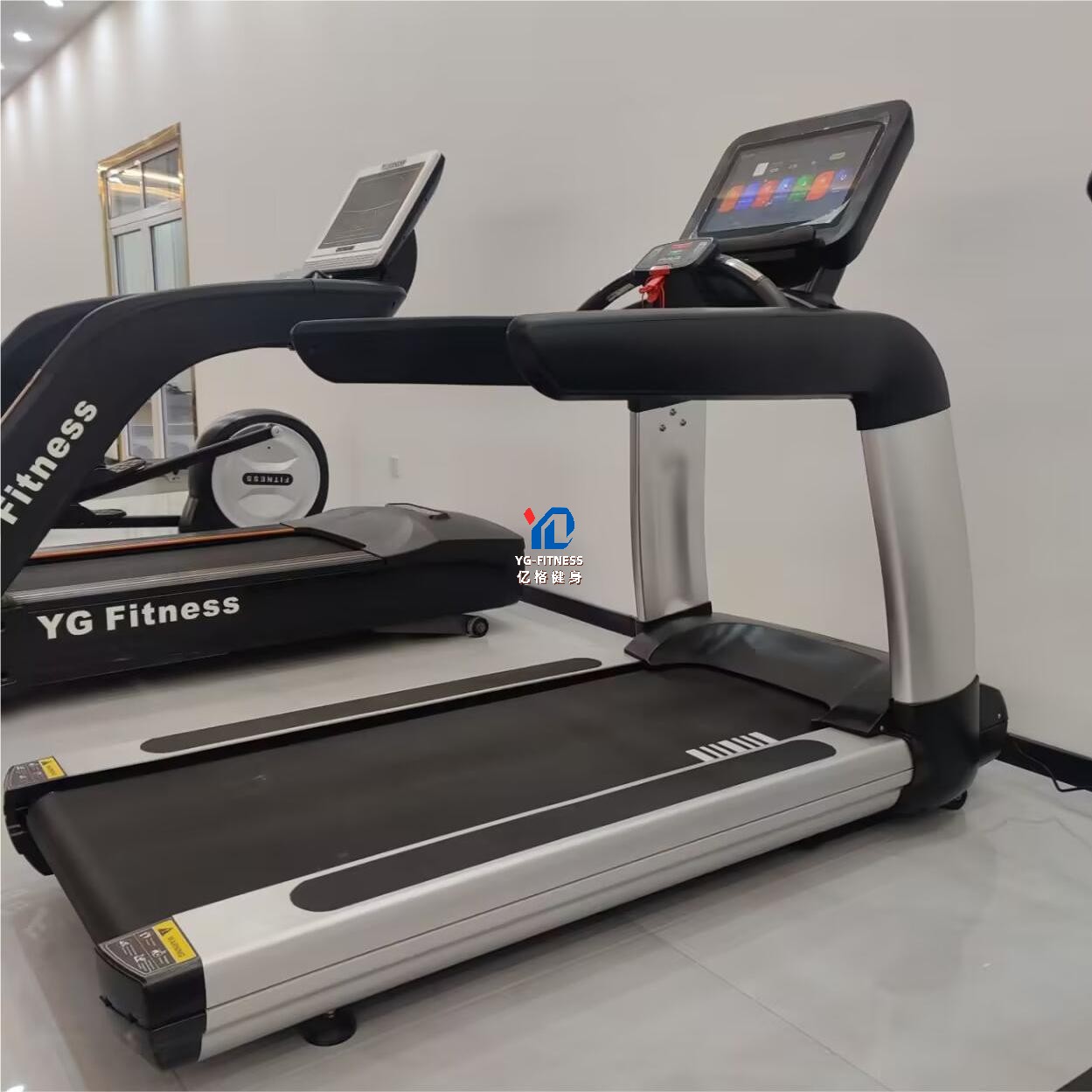 Professional Treadmill Commerc - Running Gear Equipment incelemesi ve fiyatı